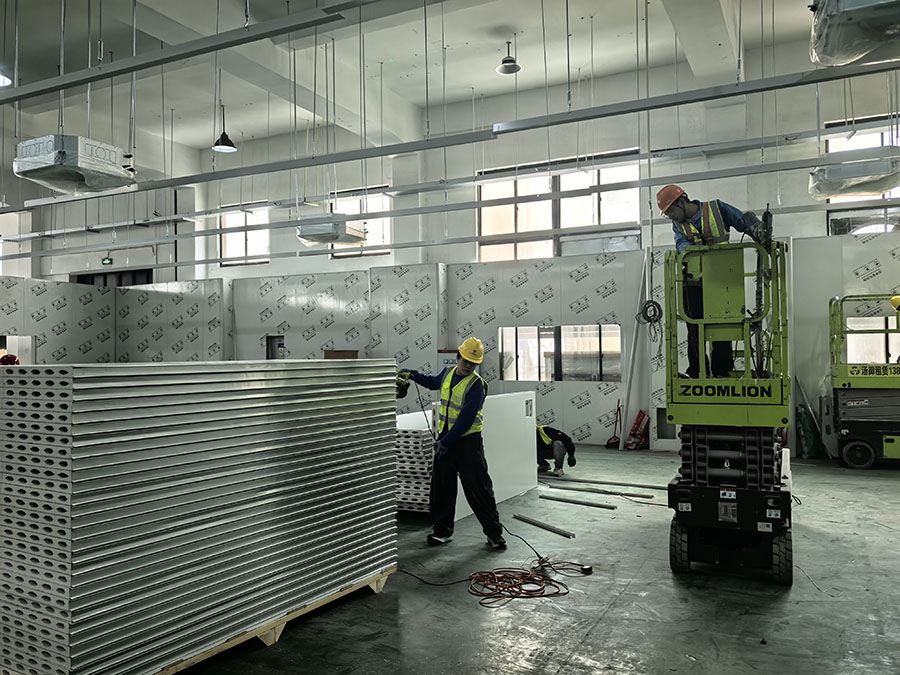 十万级净化车间装修施工实拍图片